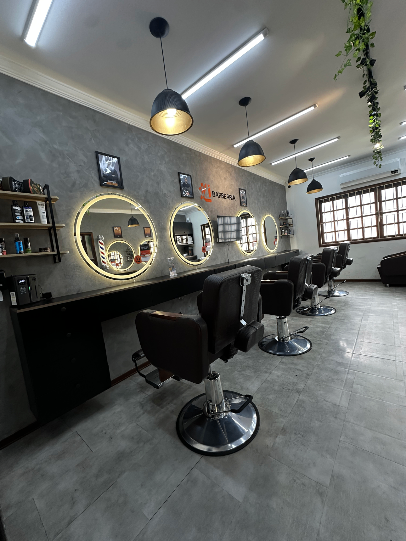 Estações Li Barbearia